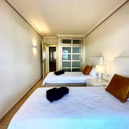 Cliffside Апартаменты