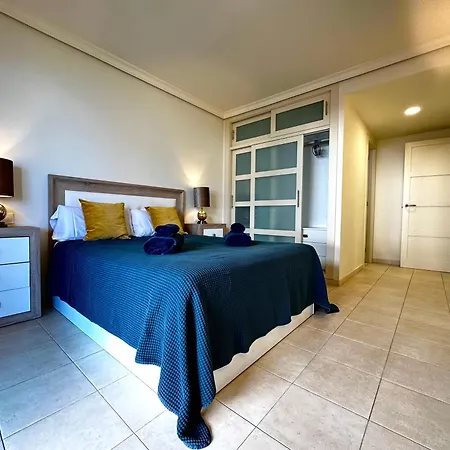 Апартаменты Cliffside Пуэрто-де-Сантьяго